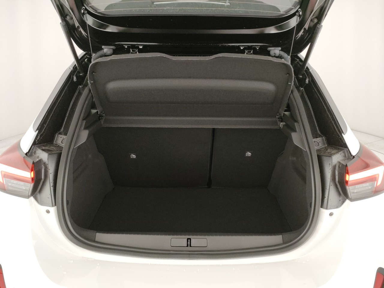 Opel Corsa Nuovo benzina Corsa Porto Mantovano