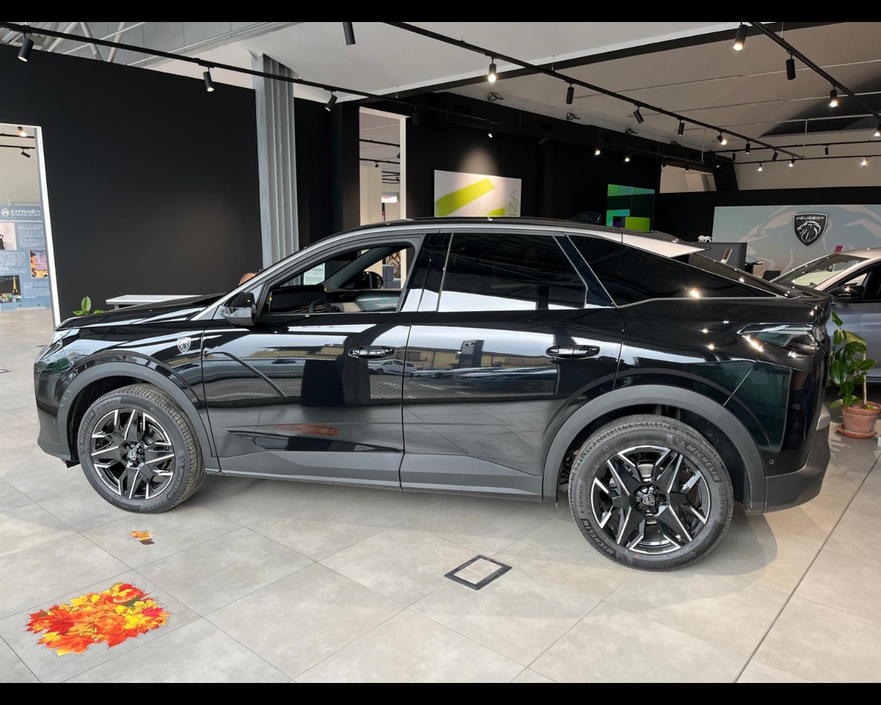 Foto PEUGEOT 3008 1.2 hybrid GT 136cv e-dcs6