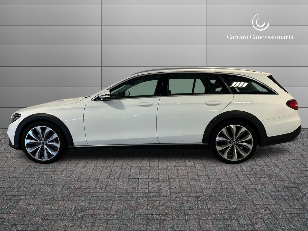Mercedes Classe E Station Wagon Classe E Station Wagon All-Terrain 220 D Premium 4Matic 9G-Tronic Plus - 6