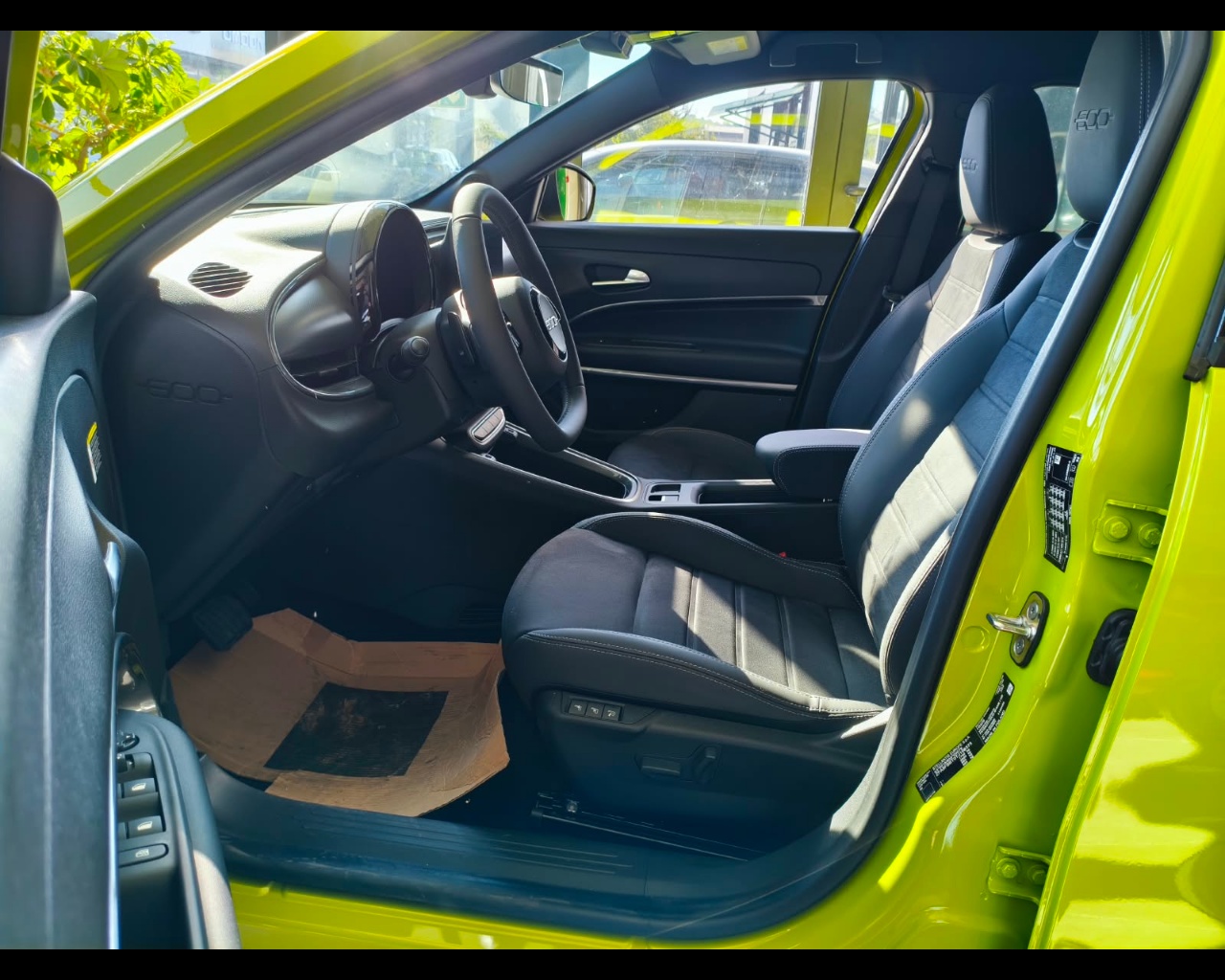 Foto FIAT 600 Hybrid Sport Edizione Milano Cortina 2026 1.2 Hybrid 145cv