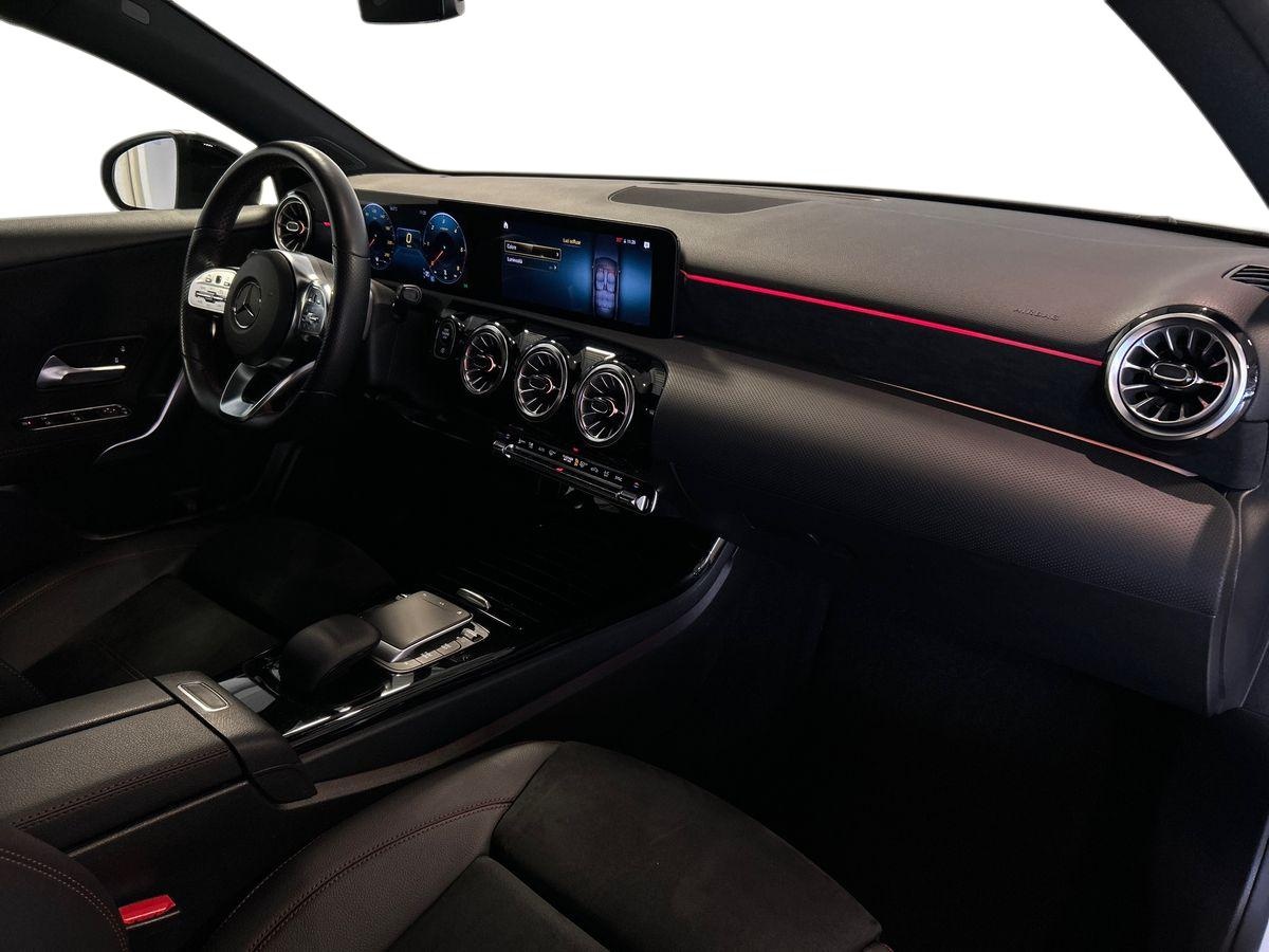 Mercedes Classe A Classe A 180 D Premium Night edition 8G-DCT - 15