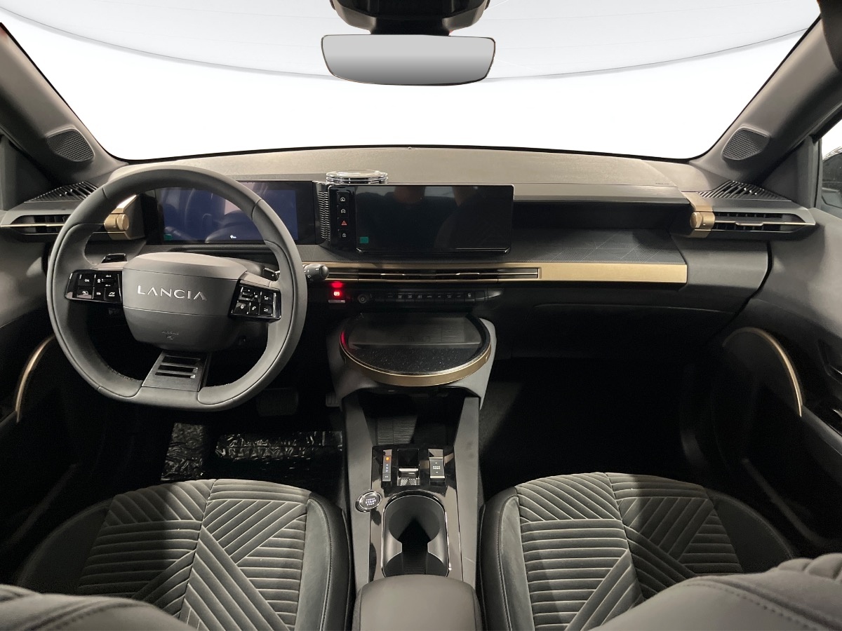 Lancia Ypsilon 2024 Nuovo Ibrido benzina Ypsilon 2024 Verona