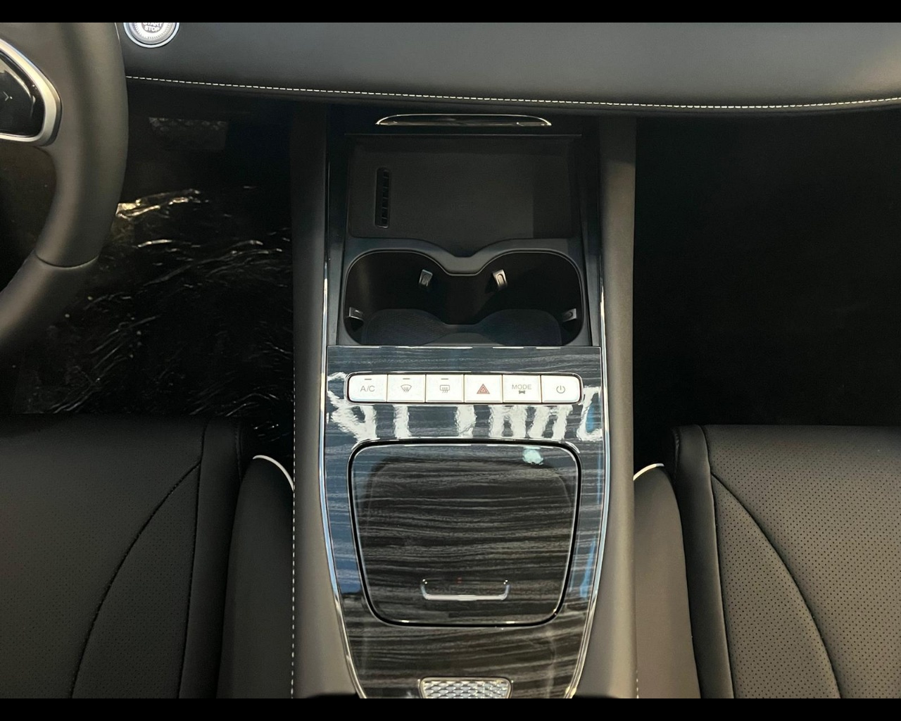 Foto OMODA Omoda 5 1.6 tgdi Premium 7dct