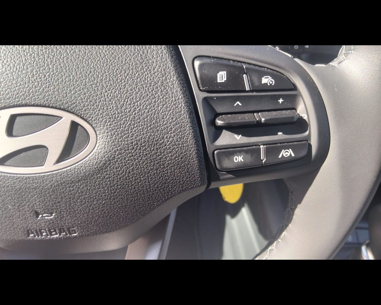 HYUNDAI i10 3ª serie i10 1.0 MPI Connectline benzina km0 - 4