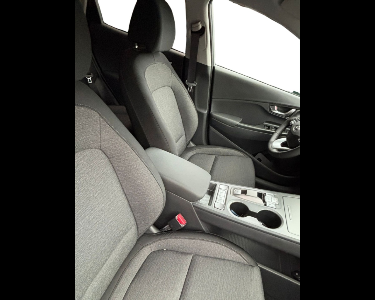 HYUNDAI KONA EV FL 39KWH XLINE Elettrica km0 - 12