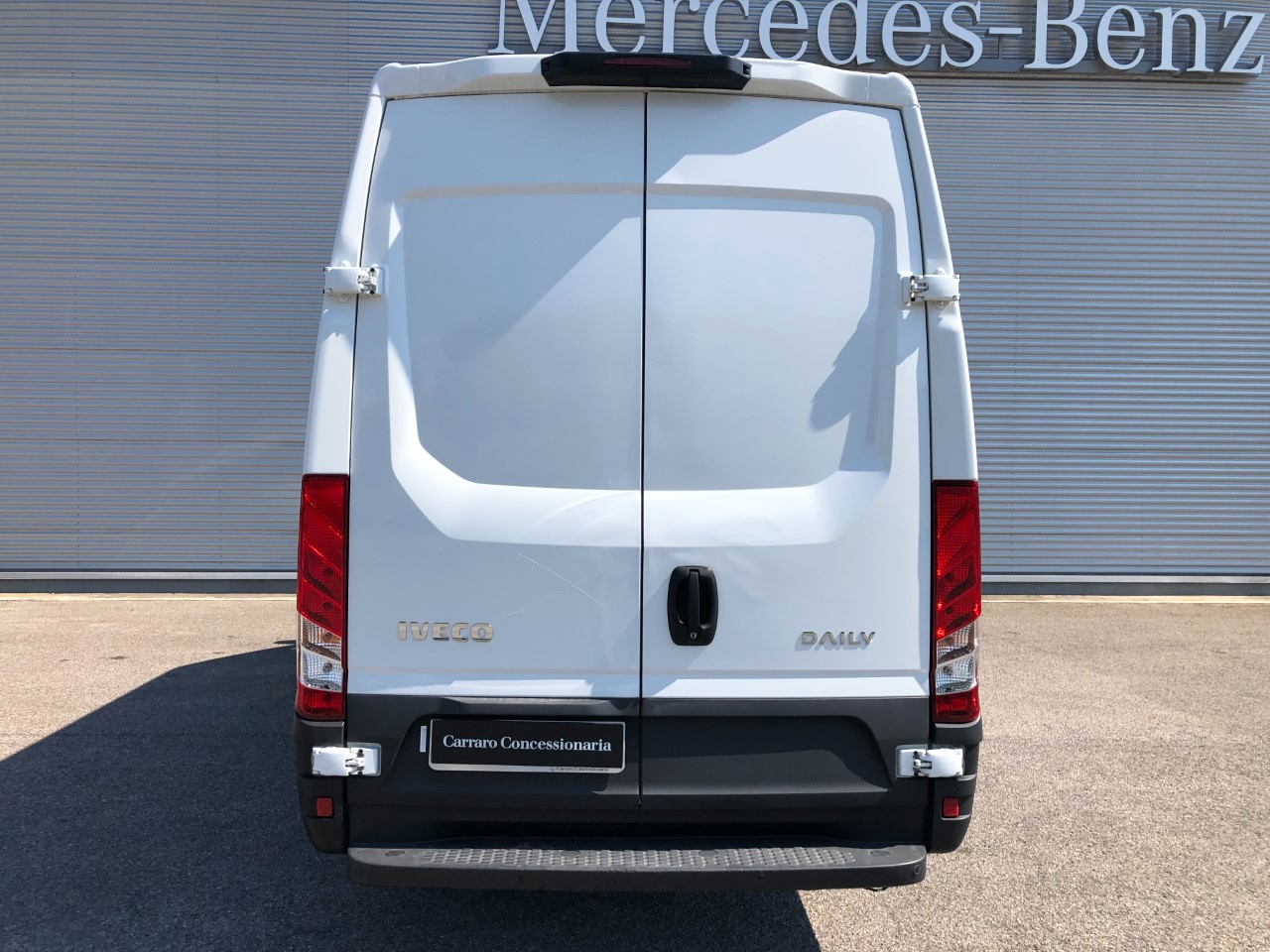 Iveco Daily V 35.16 E6 2016 daily 35 S16 V LH2 3520 E6 - 4
