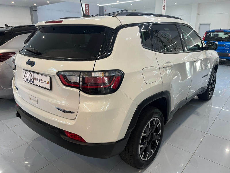 JEEP – Compass 1.3 Turbo T4 240 CV PHEV AT6 4xe Trailhawk