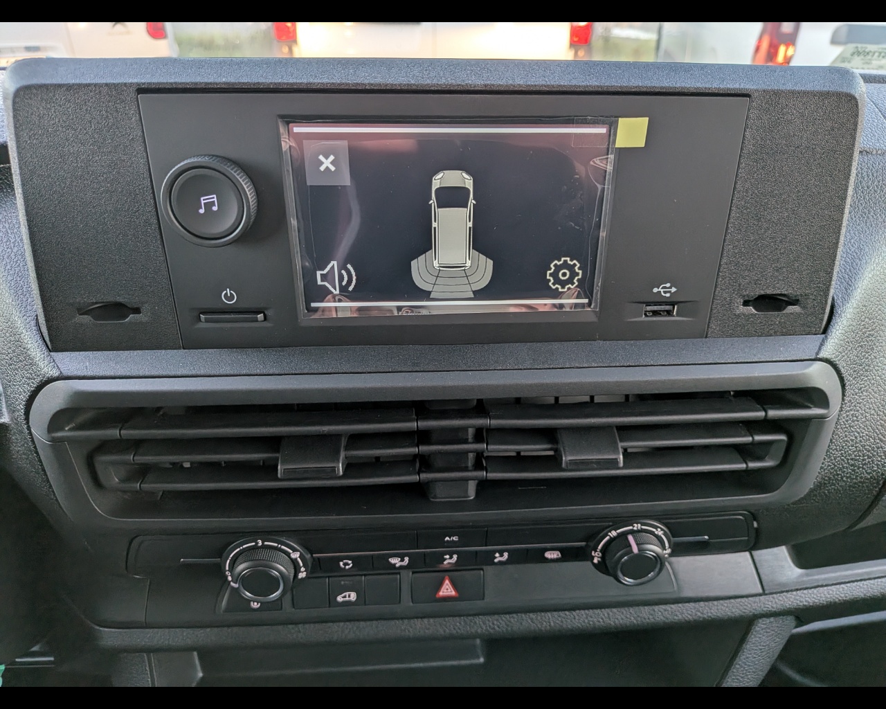 Foto CITROEN Jumpy XL - 2.0 BlueHDi 140 S&S EAT8