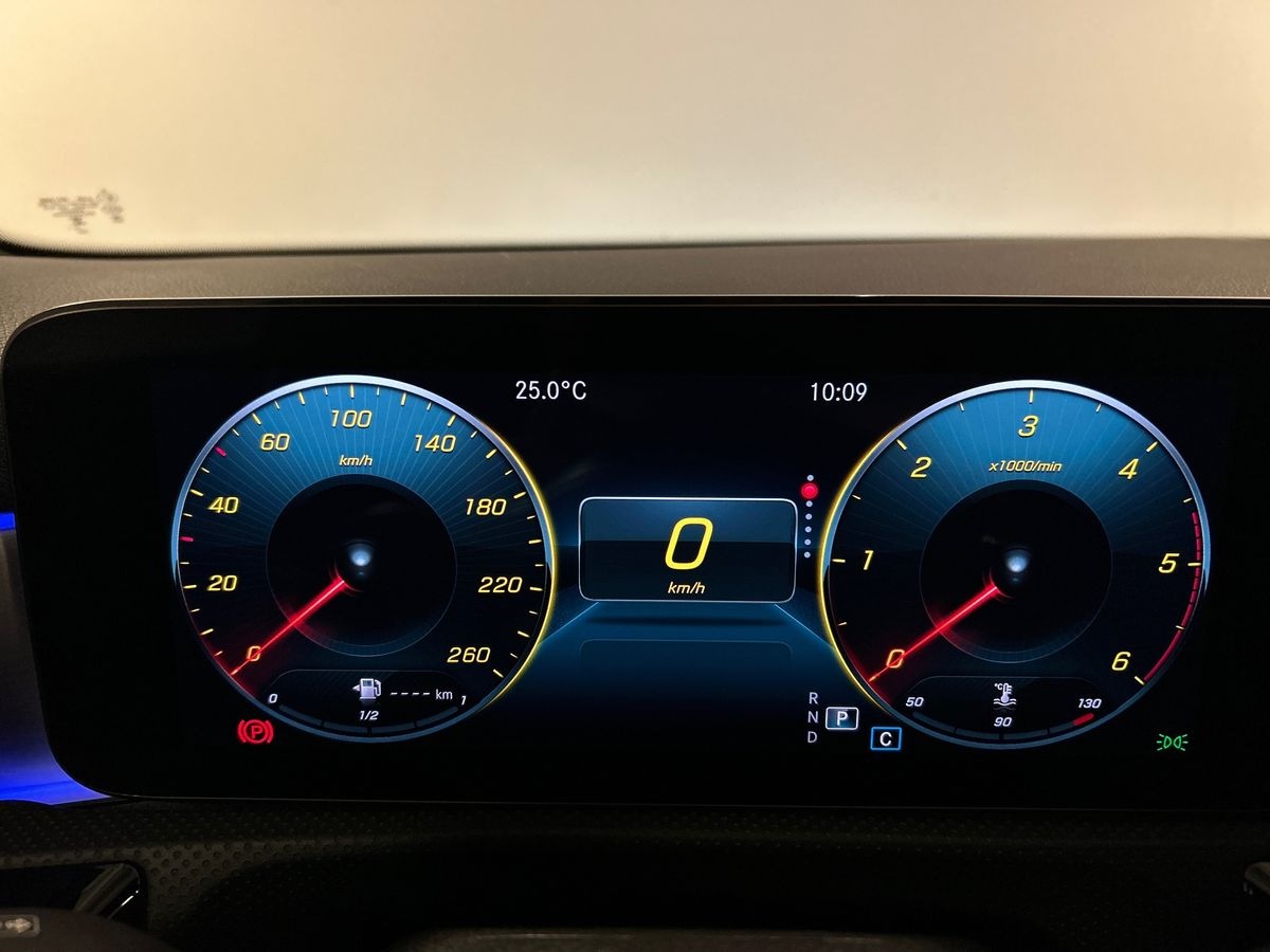 Mercedes Classe A Classe A 200 D Premium Night edition 8G-DCT - 13