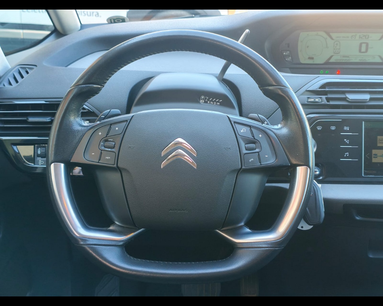 Foto CITROEN C4 Grand Spacetourer 1.5 bluehdi Business 7p. s&s 130cv eat8