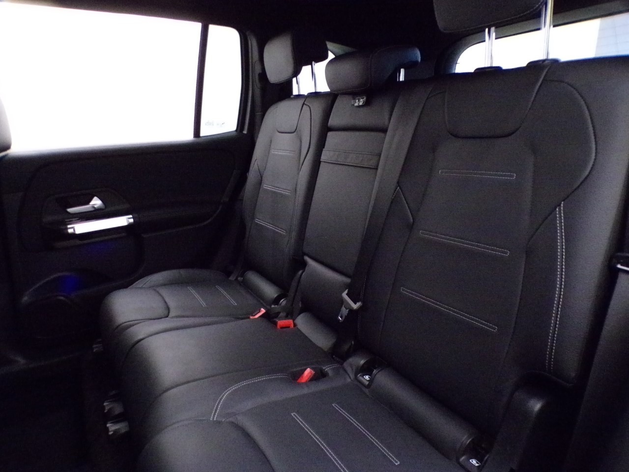 Mercedes  GLB 200 D AMG Line Premium 8G-DCT - 14