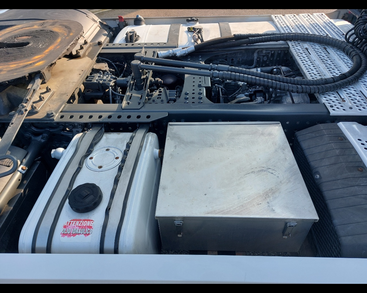 Mercedes Actros Actros L 1852 LS 4x2 - 8