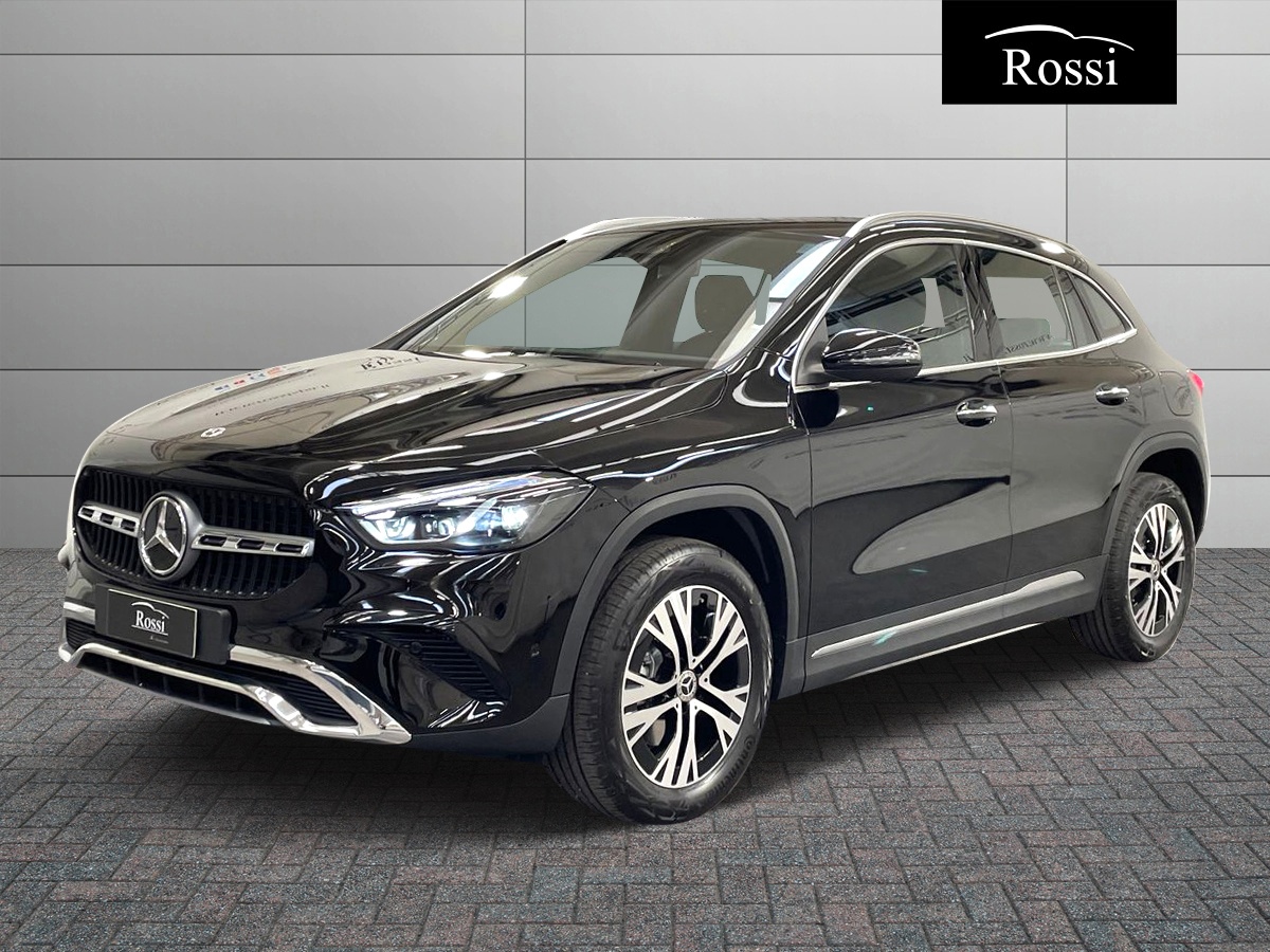 Mercedes-Benz GLA 180  d Automatic