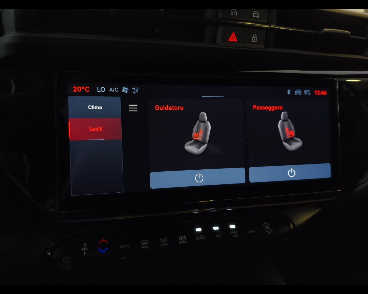 Foto ALFA ROMEO Junior 1.2 ibrida Speciale 145cv edct6