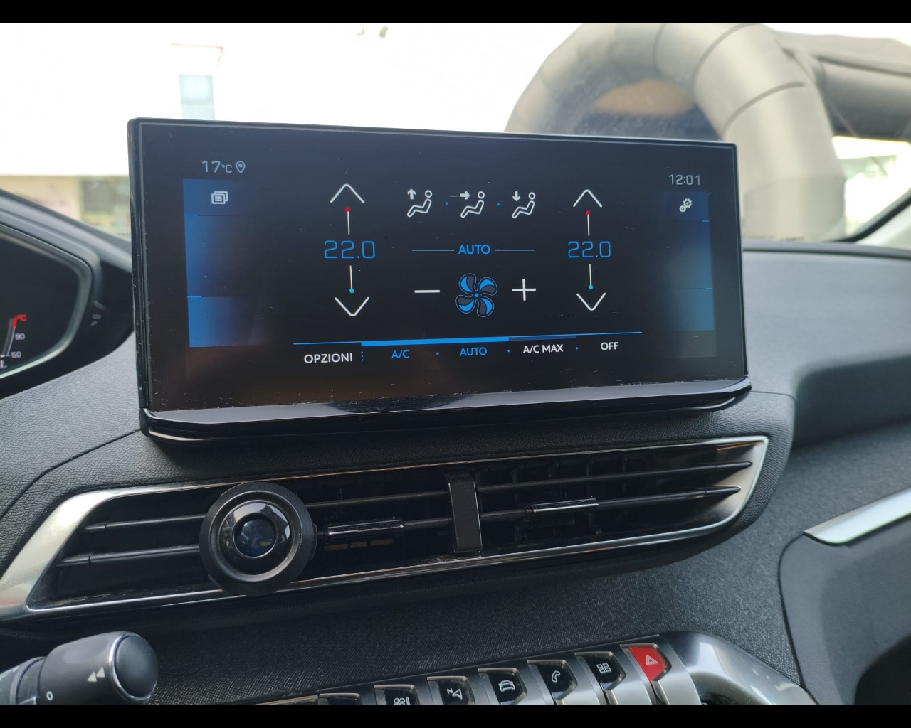 Foto PEUGEOT 3008 1.5 bluehdi Allure Pack s&s 130cv eat8