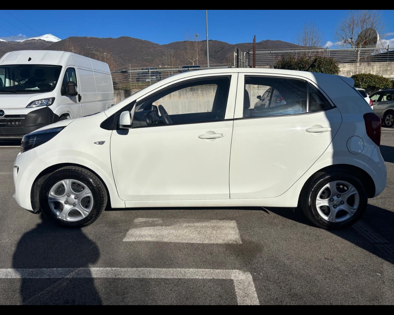 Foto KIA Picanto 1.0 dpi Urban
