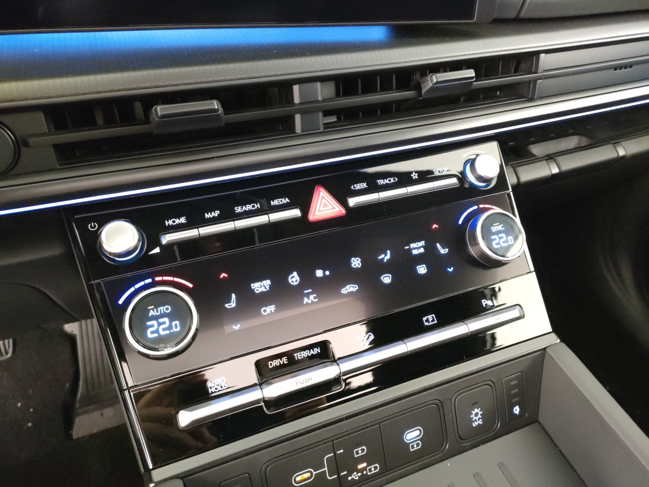 Hyundai Santa Fe Nuovo Ibrido benzina Santa Fe Porto Mantovano