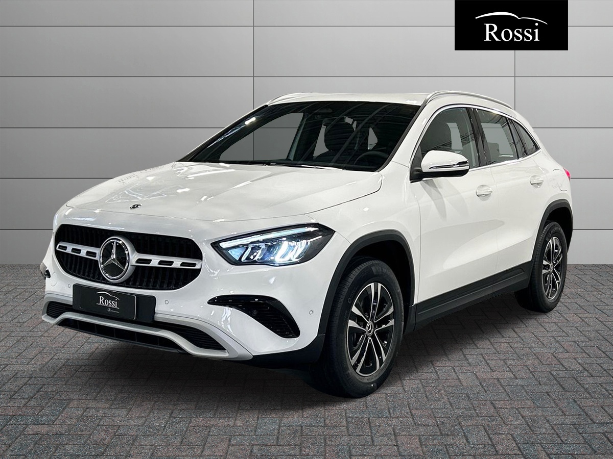 Mercedes-Benz GLA 180  d Automatic