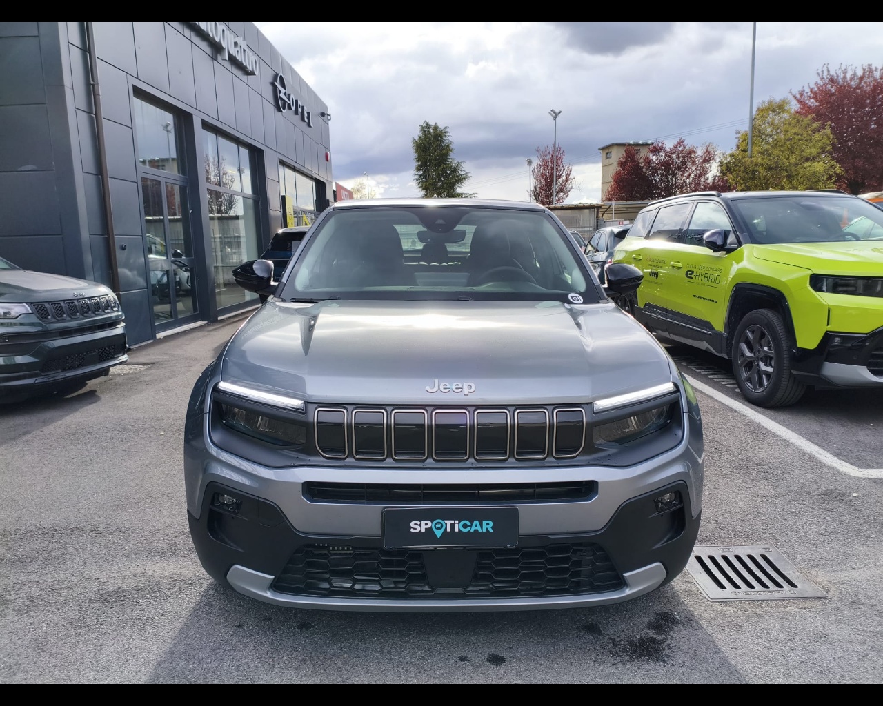 Foto JEEP Avenger 1.2 turbo e-hybrid mhev Altitude fwd 110cv edct6