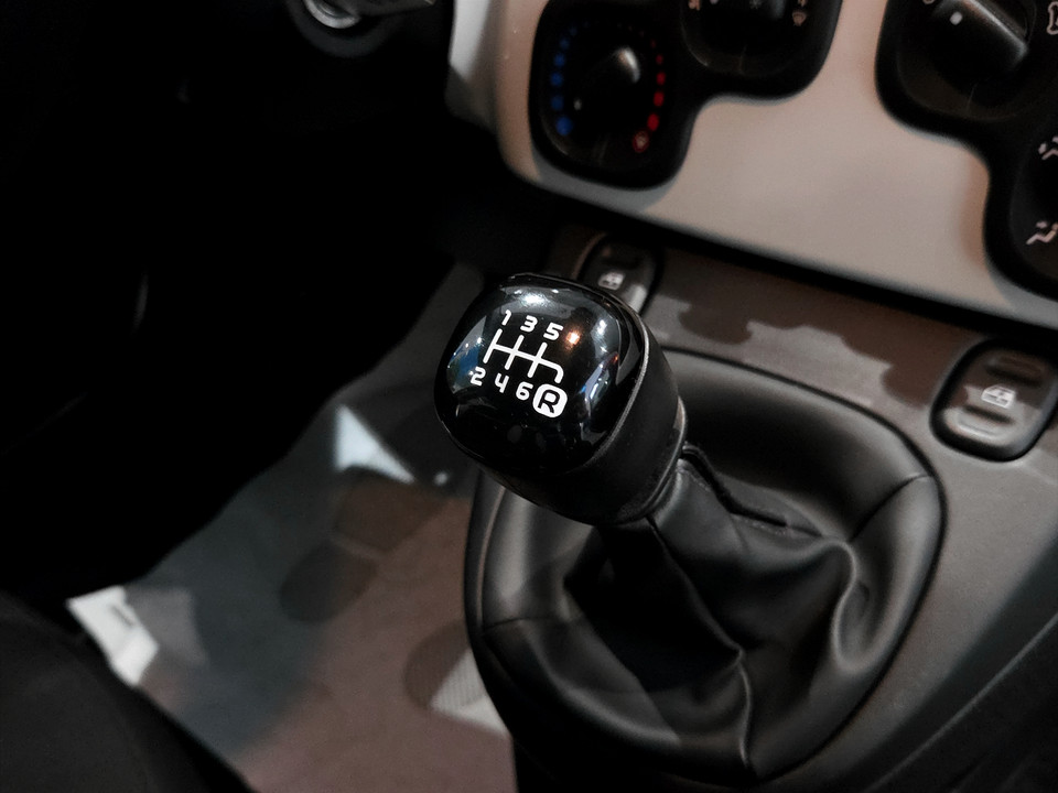 FIAT Panda Pandina 1.0 firefly hybrid s&s 70cv Ibrida usato - 15