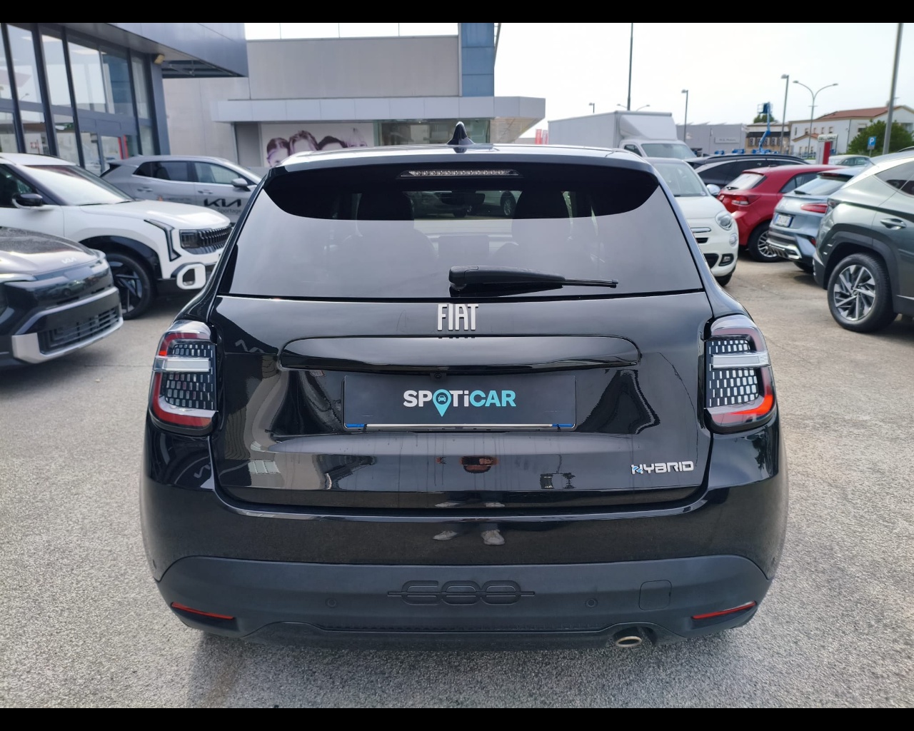 Foto FIAT 600 1.2 hybrid La Prima 110cv auto