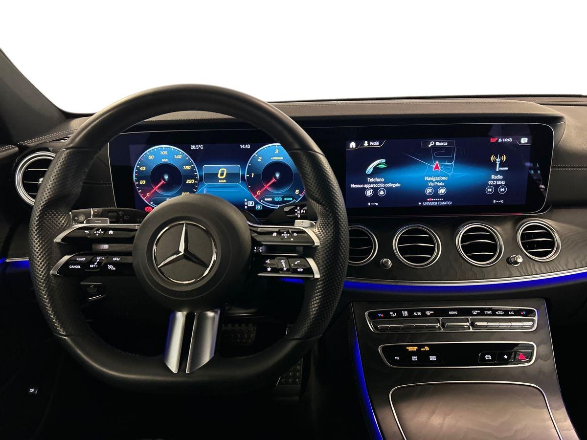 Mercedes Classe E Station Wagon Classe E Station Wagon 220 d Mild hybrid Premium AMG Line Night Edition 4Matic 9G-Tronic Plus - 11