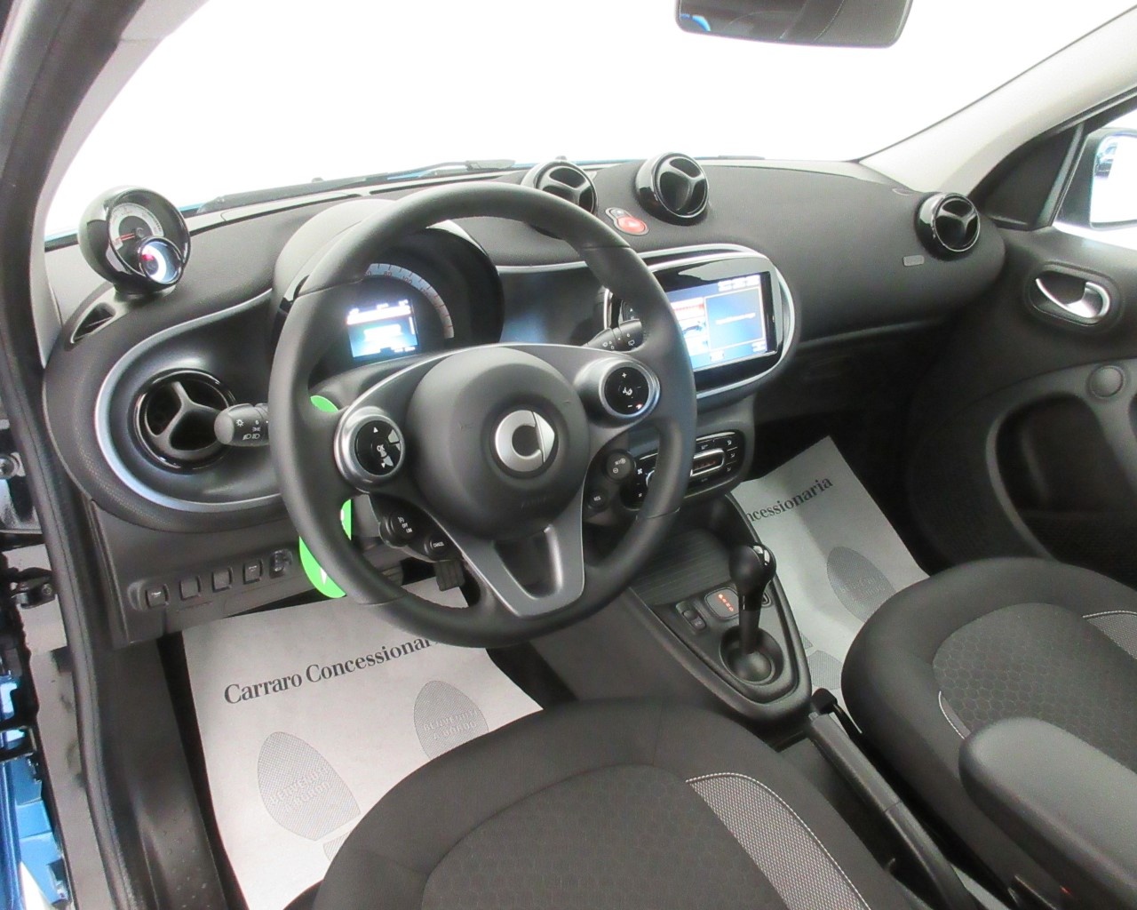 smart forfour forfour 22kW EQ Passion - 9