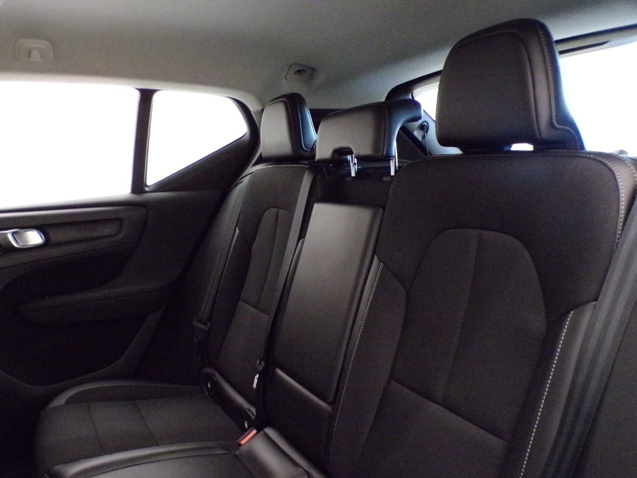 Volvo XC40 XC40 1.5 T3 Inscription Geartronic - 14