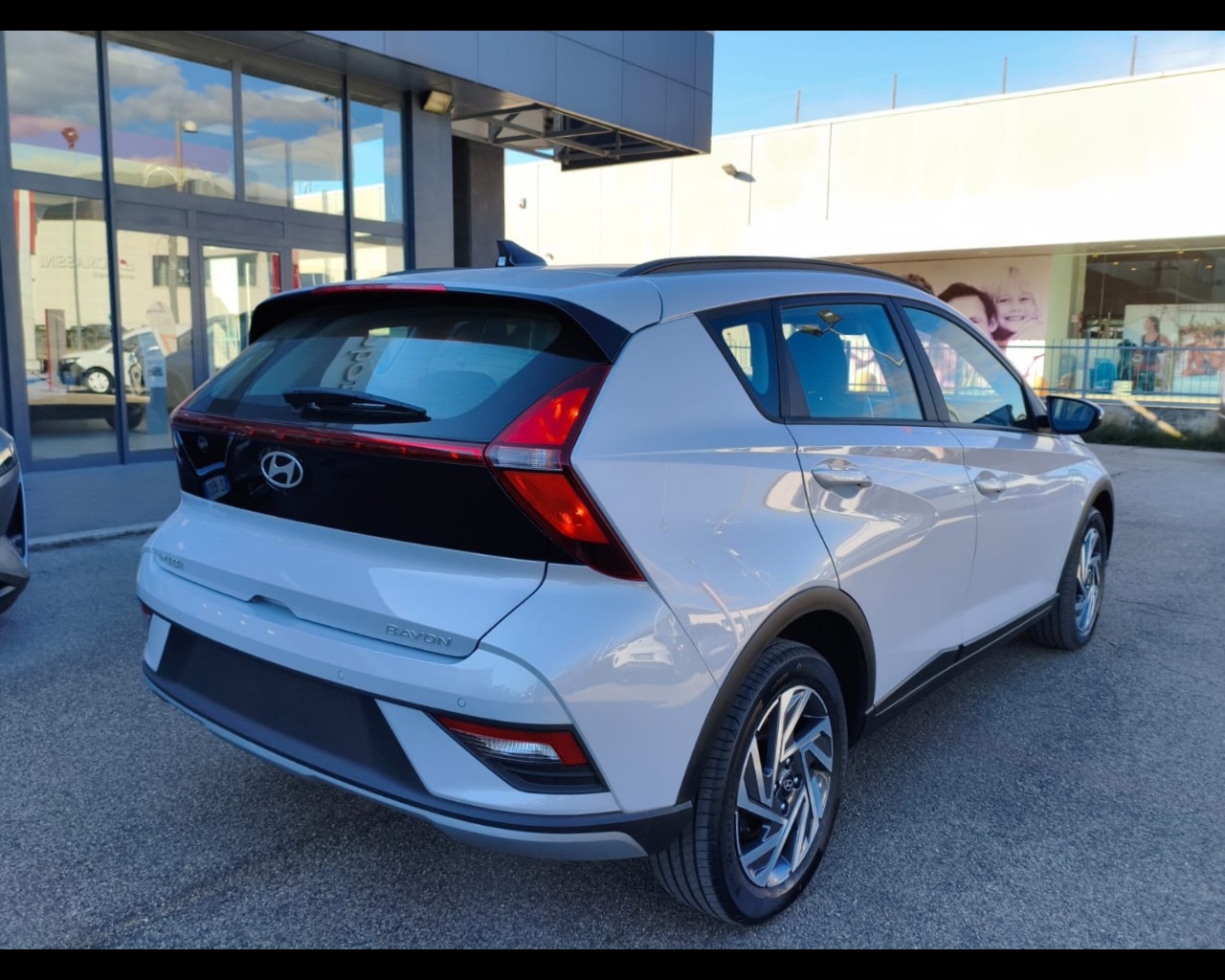 Foto HYUNDAI BAYON PE 1.0T XLINE