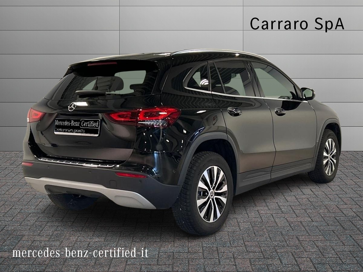 Mercedes GLA GLA 180 D Sport 8G-DCT - 2