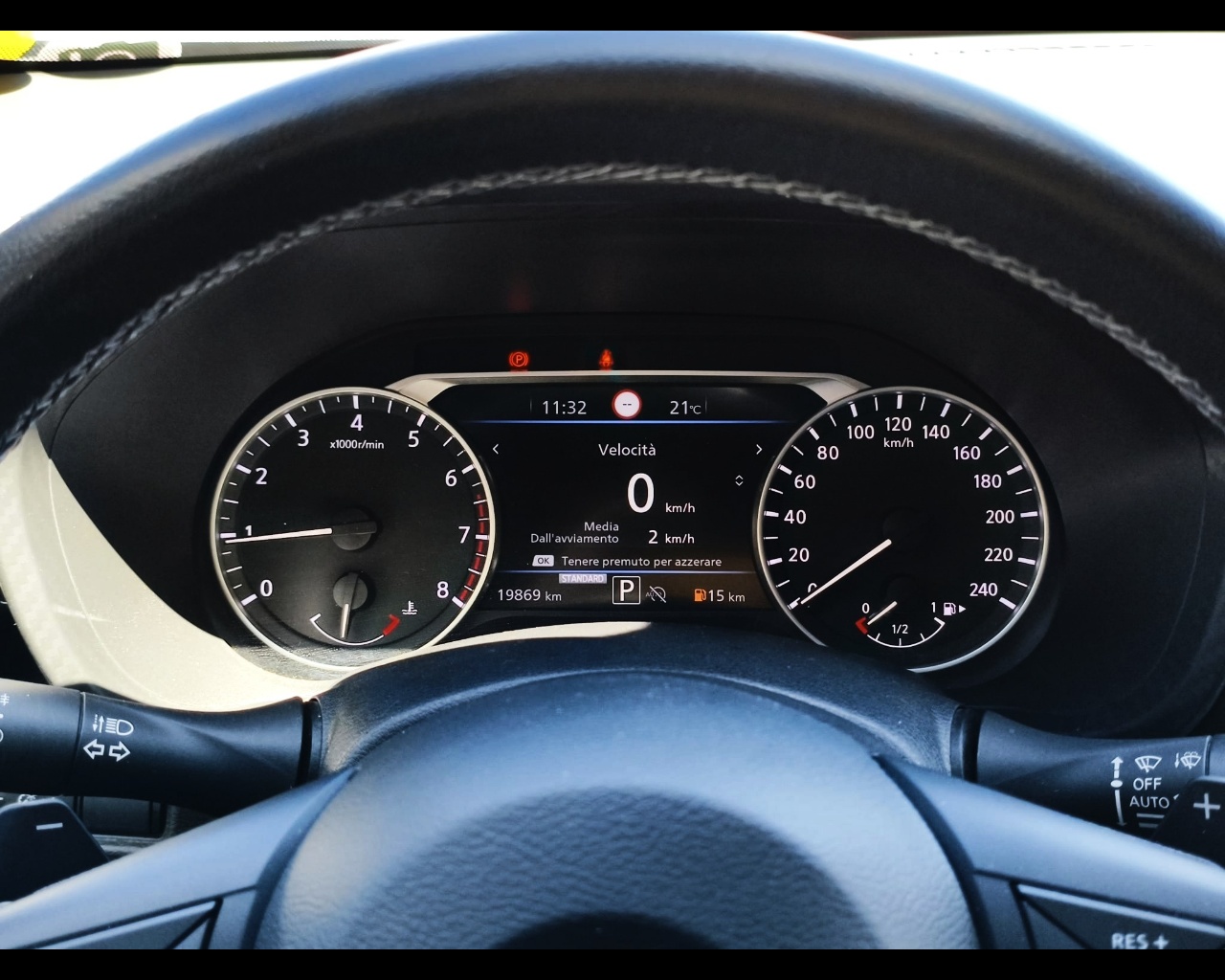 Foto NISSAN Juke 1.0 dig-t N-Design 114cv dct