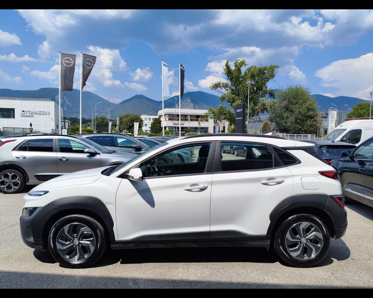 Foto HYUNDAI Kona 1.6 gdi hev Xtech 2wd 141cv dct