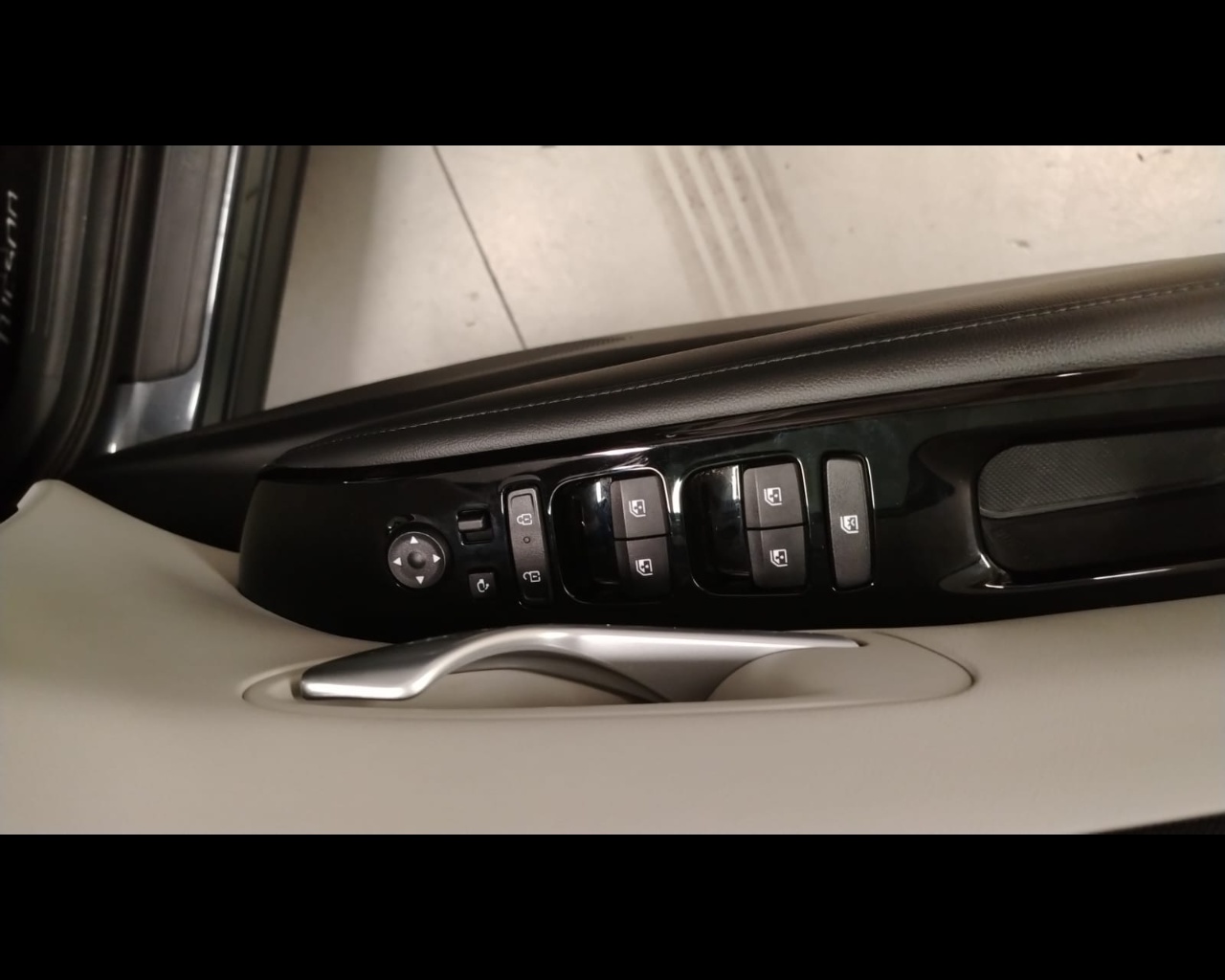 HYUNDAI Tucson 3ª serie Tucson 1.6 CRDI 48V XLine Diesel usato - 9