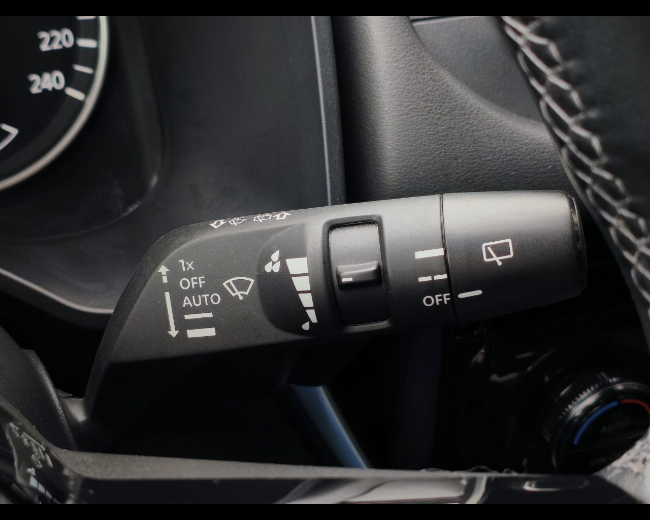 Foto NISSAN Qashqai 1.3 mhev Acenta 2wd 140cv