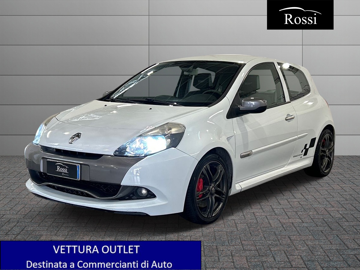 Clio III 2009 – Clio 3p 2.0 16v RS 203cv