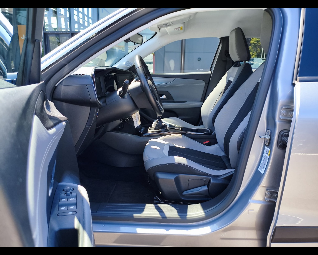 Foto OPEL Mokka 1.5 Edition s&s 110cv