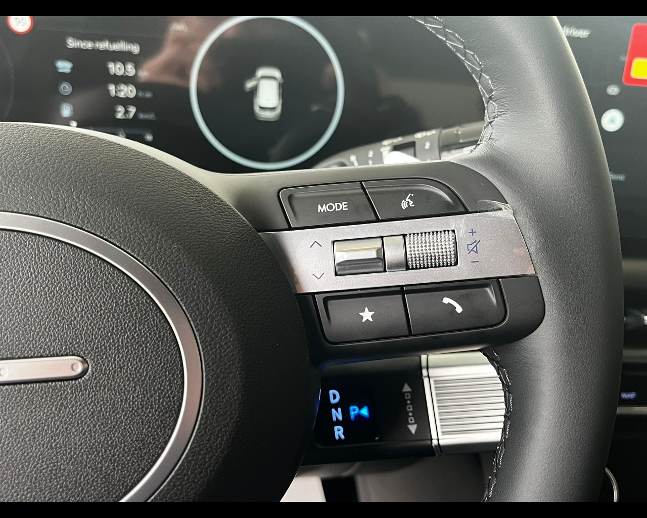 Foto HYUNDAI TUCSON MY26 1.6TGDI DCT 150 DARKLINE+TT