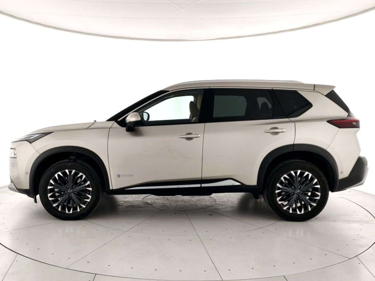 Nissan X-Trail Nuovo Ibrido benzina X-Trail Porto Mantovano