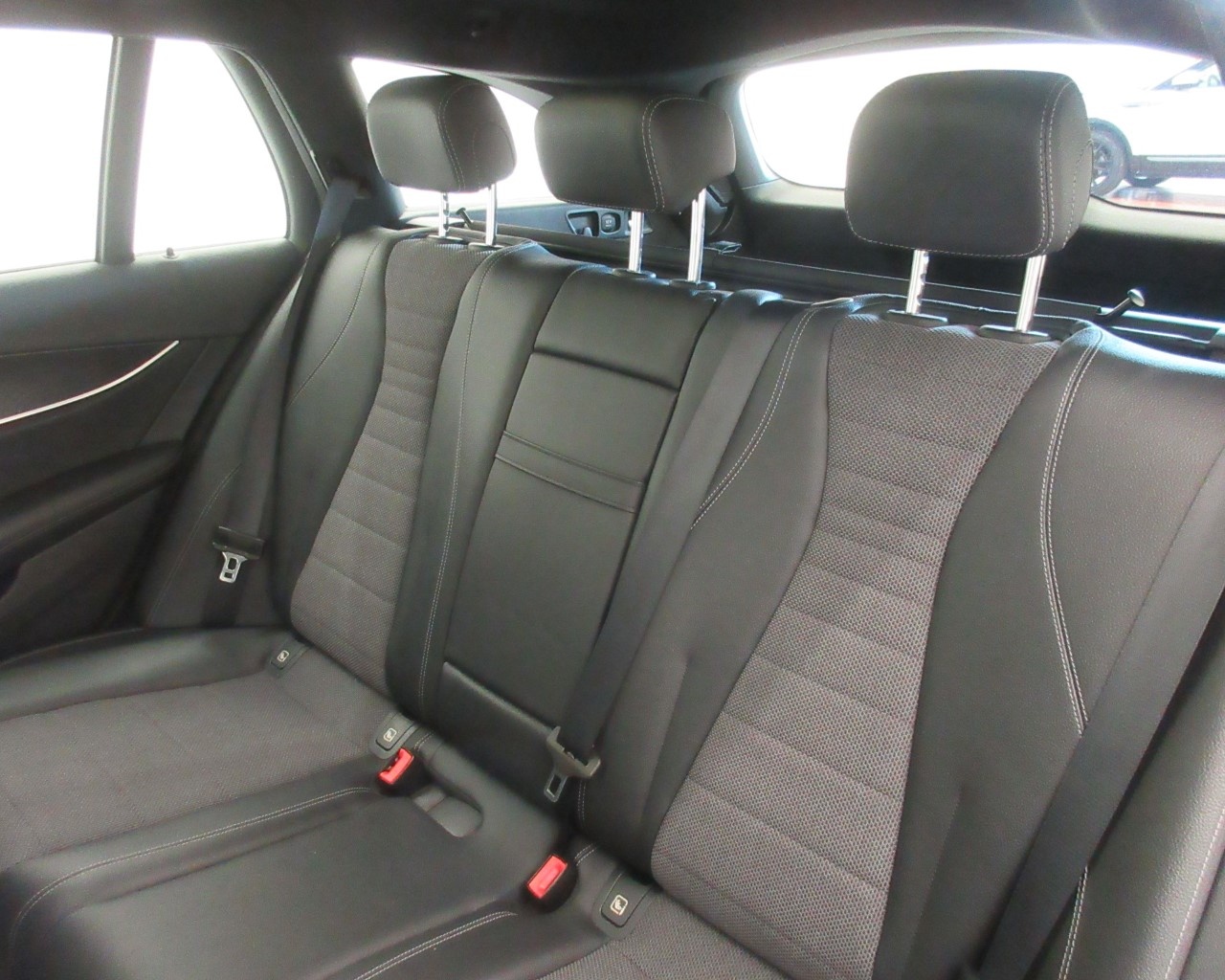Mercedes Classe E Station Wagon E SW all-terrain 220 d Premium 4matic auto - 15