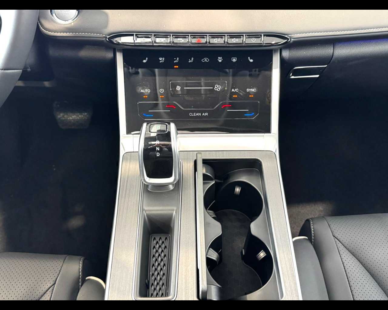 Dr Automobiles DR 5 Nuovo Ibrido DR 5 Mestre