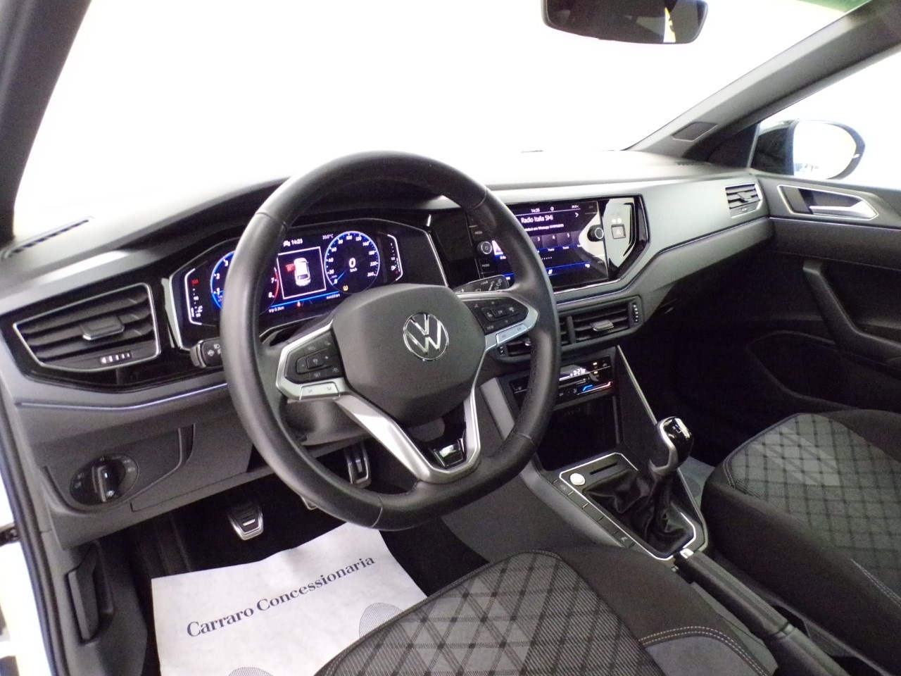 Volkswagen Taigo Taigo 1.0 tsi R-Line 110cv - 11