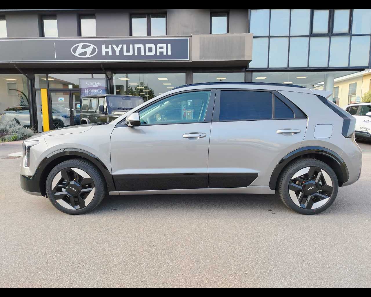 Kia Niro Nuovo Ibrido benzina Niro Este
