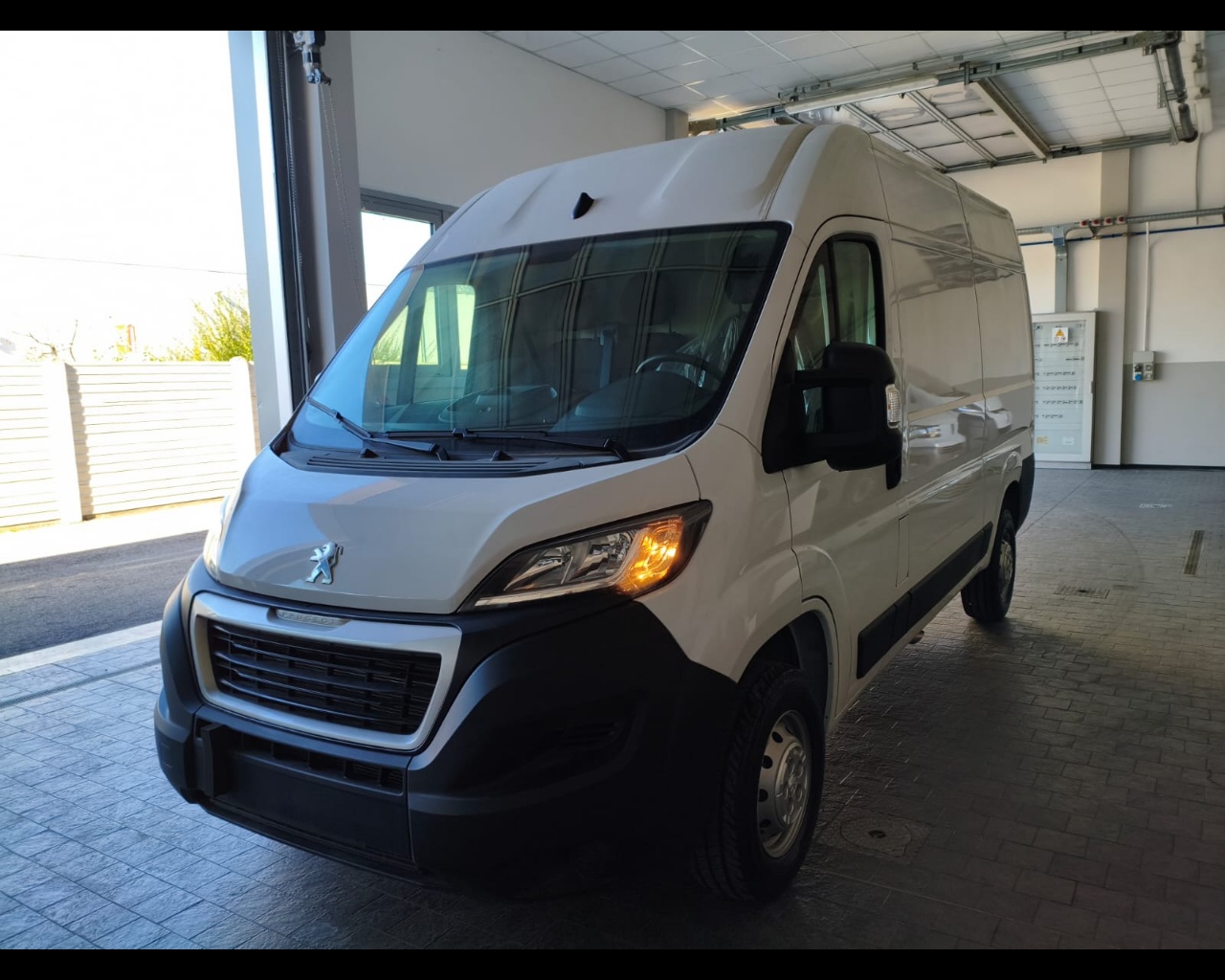 PEUGEOT Boxer Furgone 333 L2 H2 BlueHDi 140 S&S a Km0