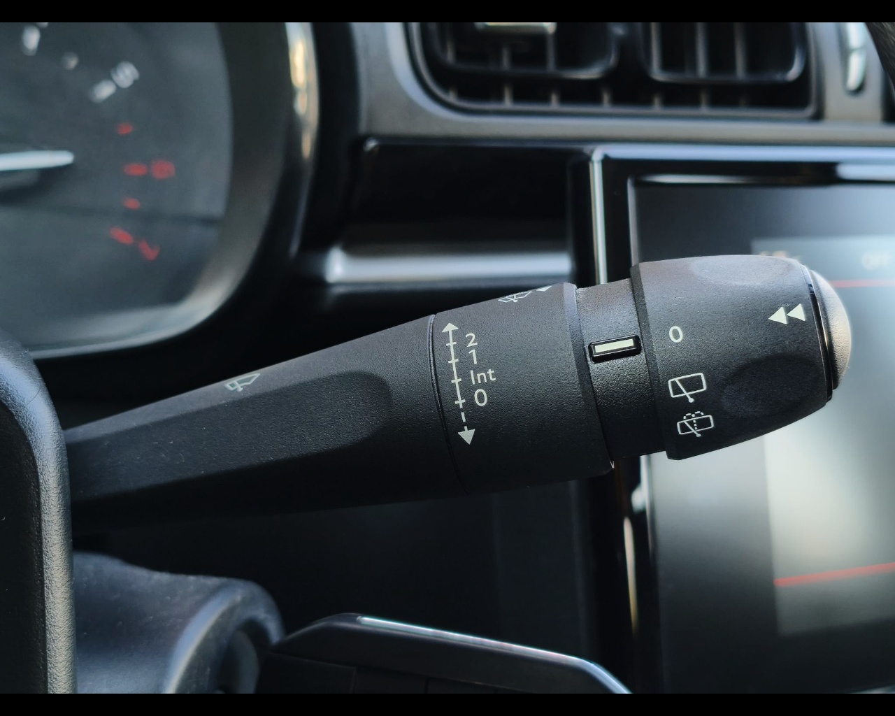 Foto CITROEN C3 1.5 bluehdi Feel Pack s&s 100cv 6m