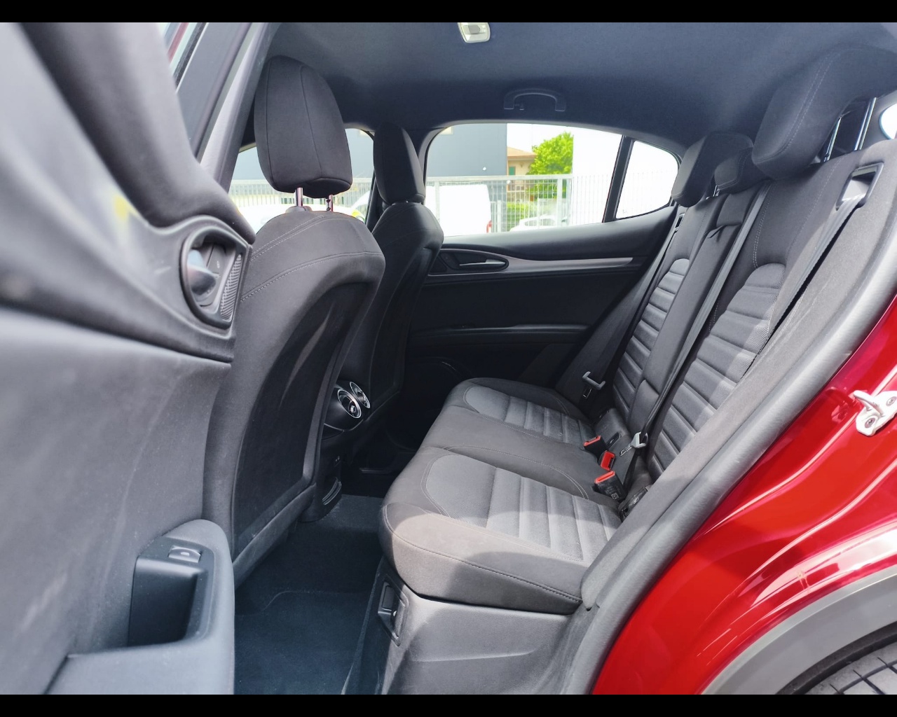 Foto ALFA ROMEO Stelvio 2.2 t Sprint Q4 210cv auto