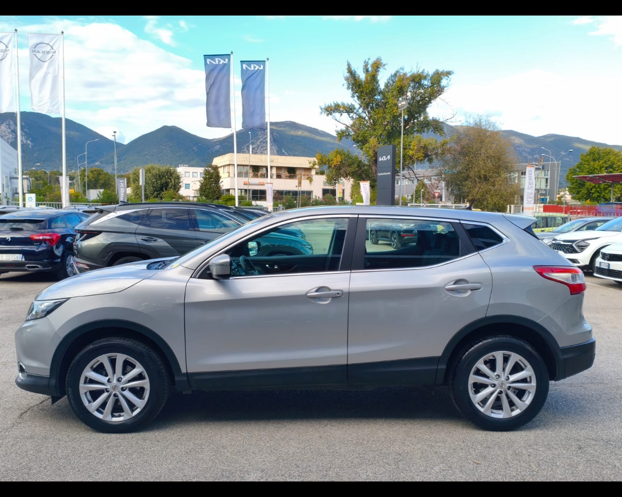 Foto NISSAN Qashqai 1.5 dci Acenta 110cv