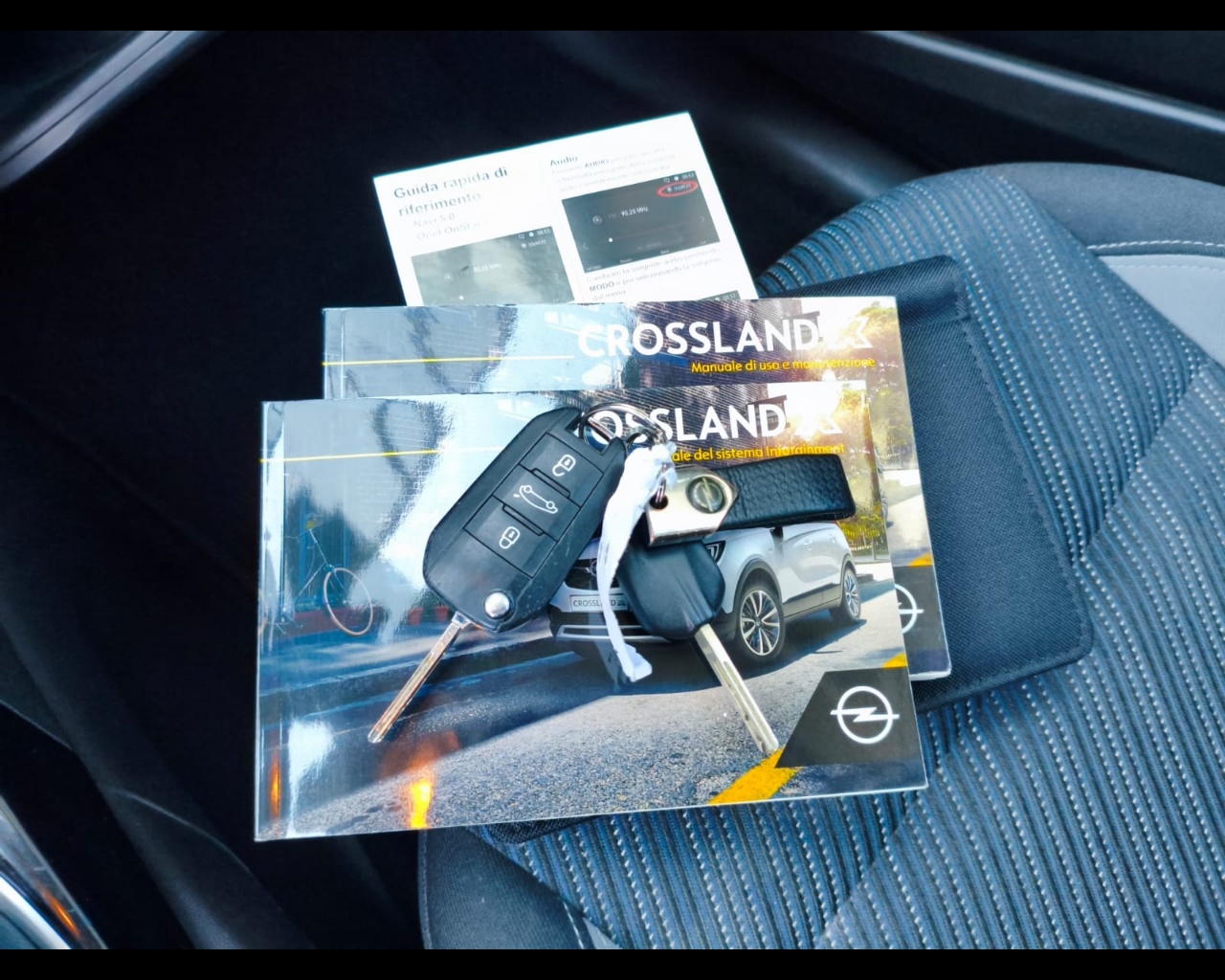 Foto OPEL Crossland X 1.5 ecotec Design Line s&s 102cv