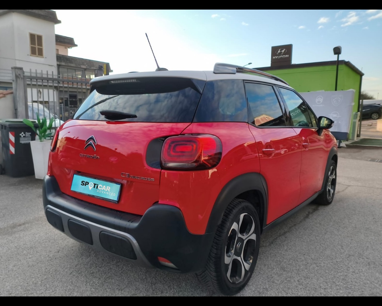 Foto CITROEN C3 Aircross 1.2 puretech Shine s&s 110cv eat6