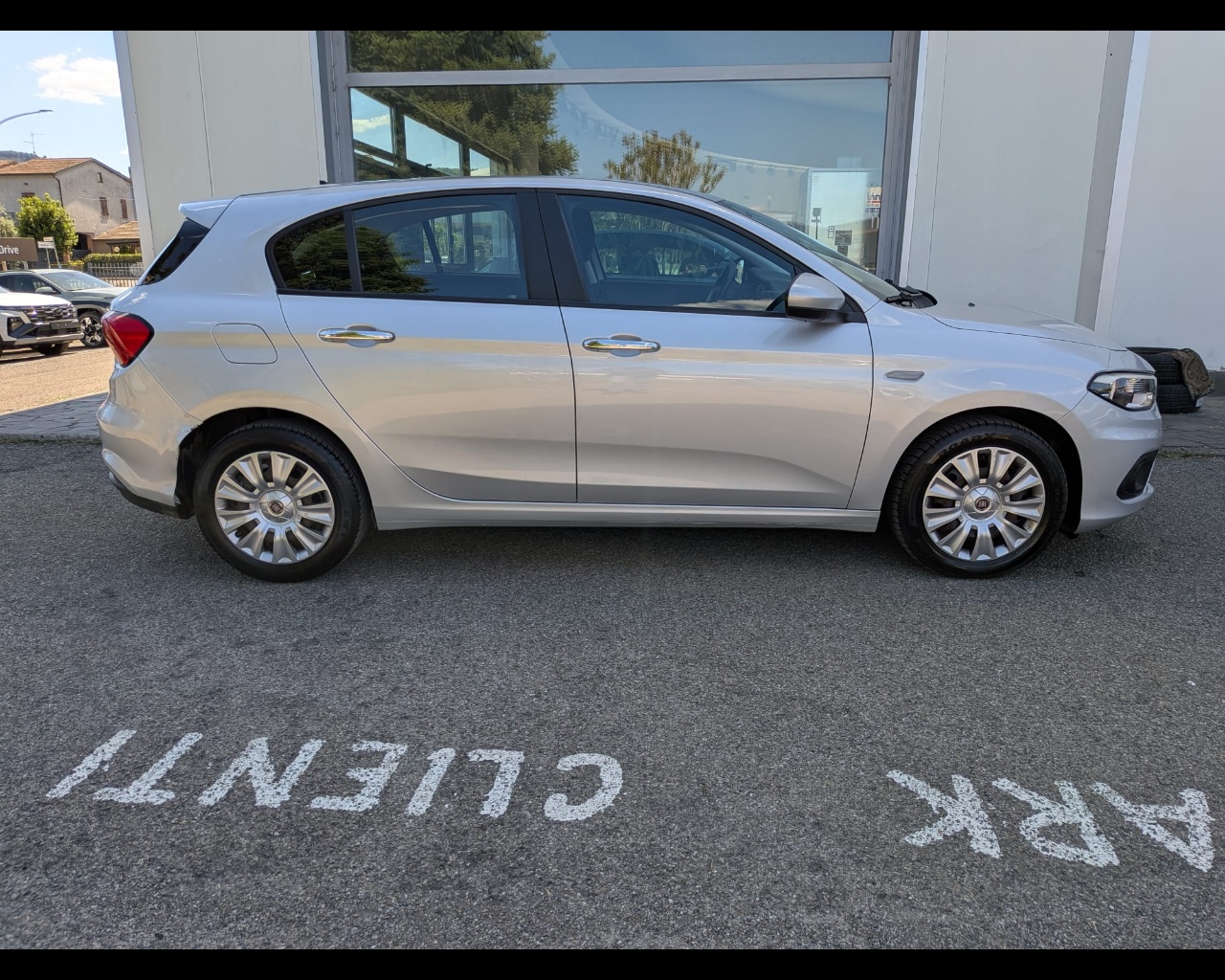 Foto FIAT Tipo 5p 1.6 mjt Business s&s 120cv