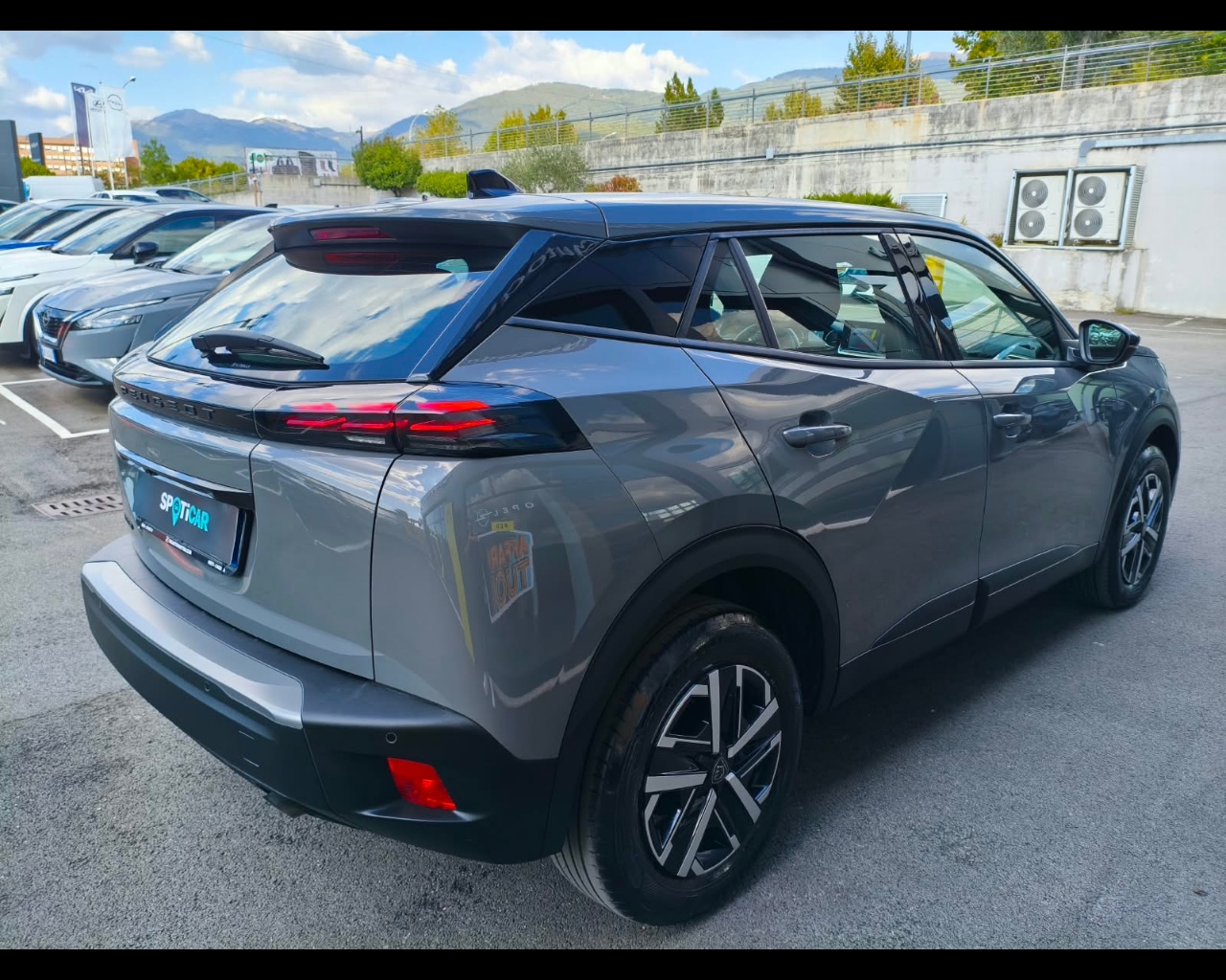 Foto PEUGEOT 2008 1.2 puretech Active s&s 100cv